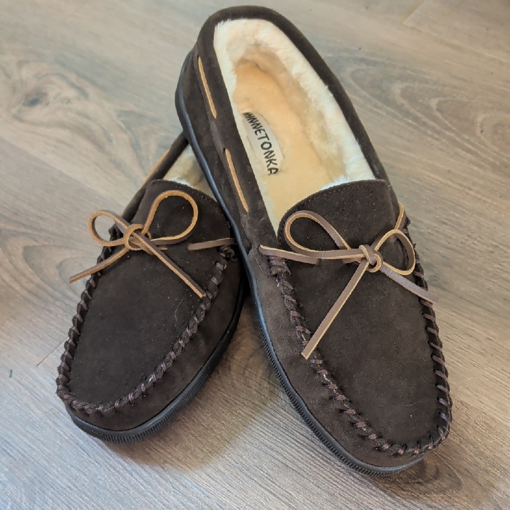 Minnetonka Men's Dark Brown Suede Loafers